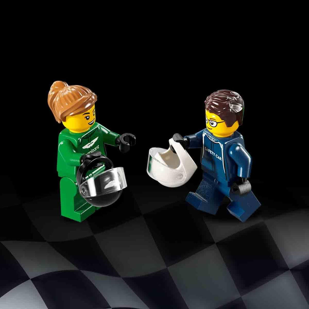 Speed Champions Aston Martin Safety Car and AMR23 X16583
